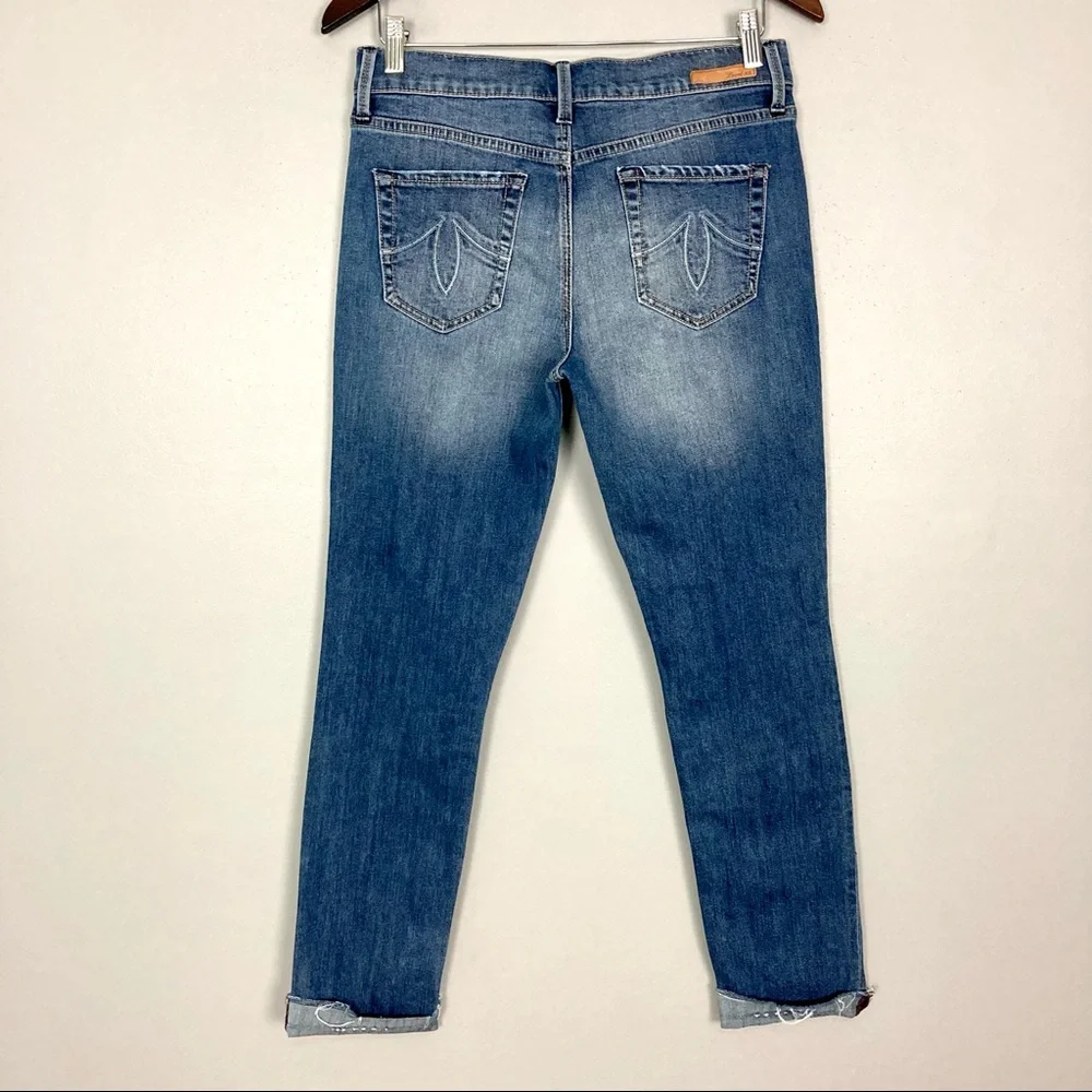 LEVEL 99 Morgan Slouchy Straight Jeans Women’s Size 26 Rhinestone Patched Denim